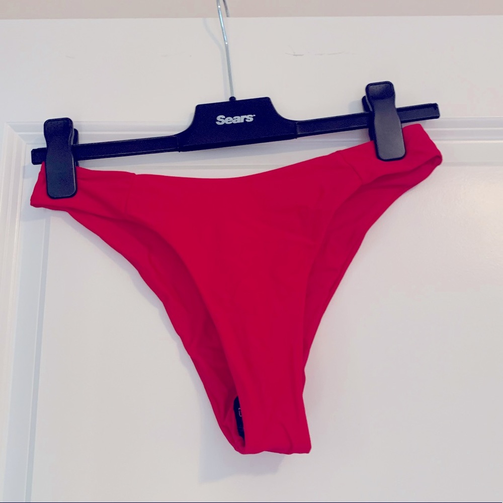 BRAND NEW NEVER WORN red bikini bottoms!